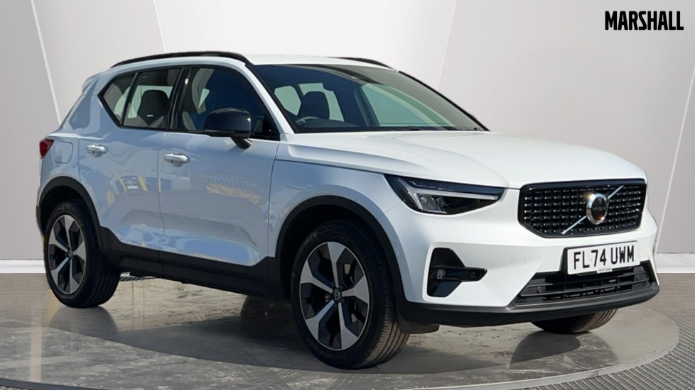 Main listing image - Volvo XC40