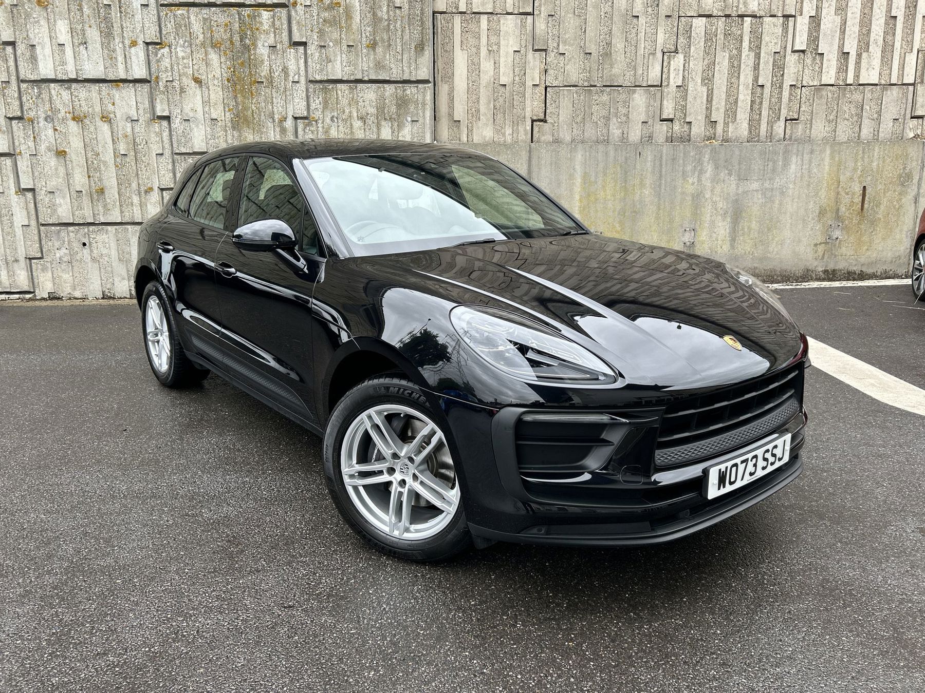 Main listing image - Porsche Macan