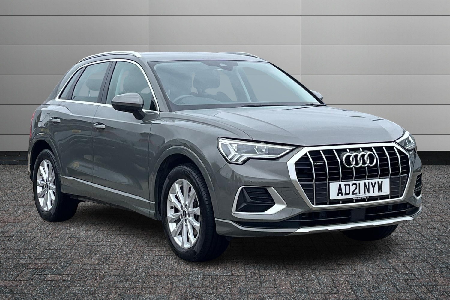 Main listing image - Audi Q3