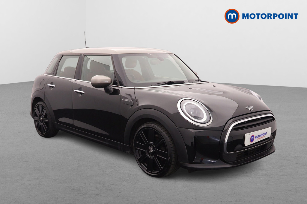 Main listing image - MINI Hatchback 5dr