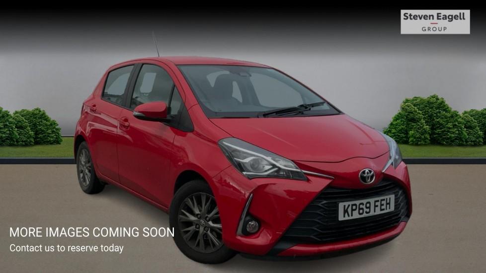 Main listing image - Toyota Yaris