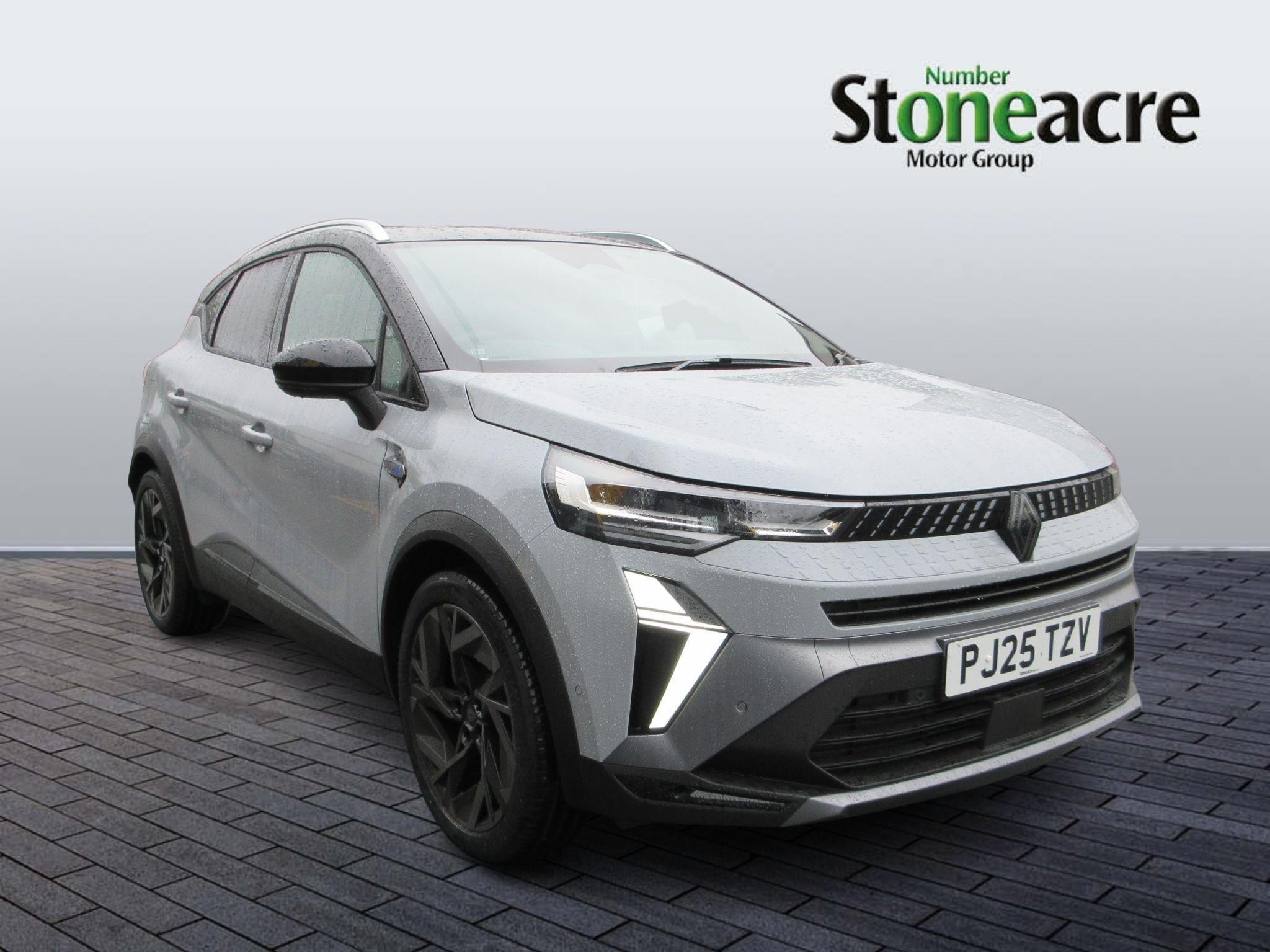 Main listing image - Renault Captur