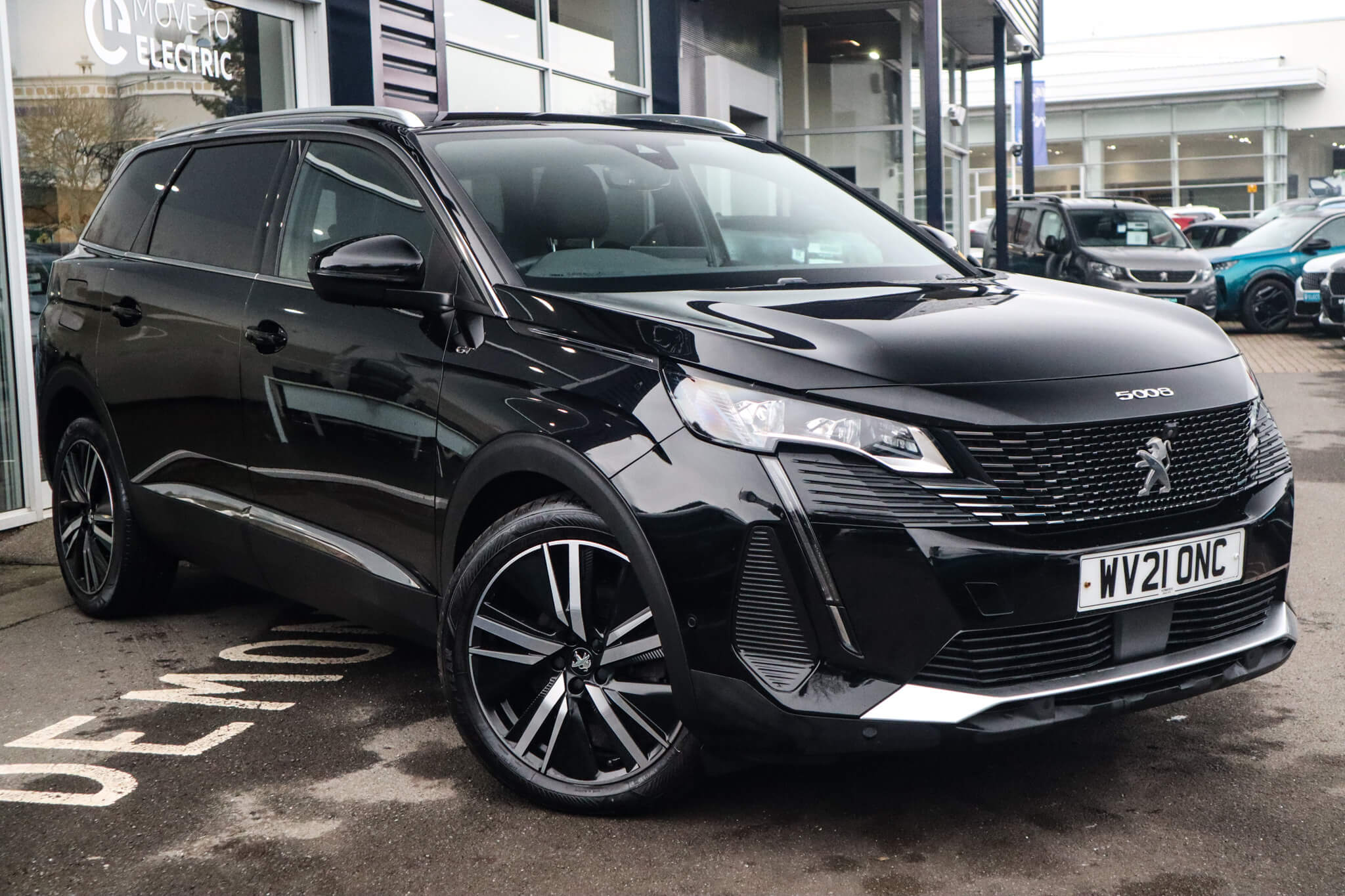 Main listing image - Peugeot 5008