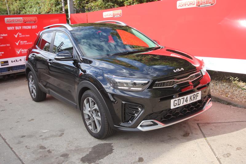 Main listing image - Kia Stonic