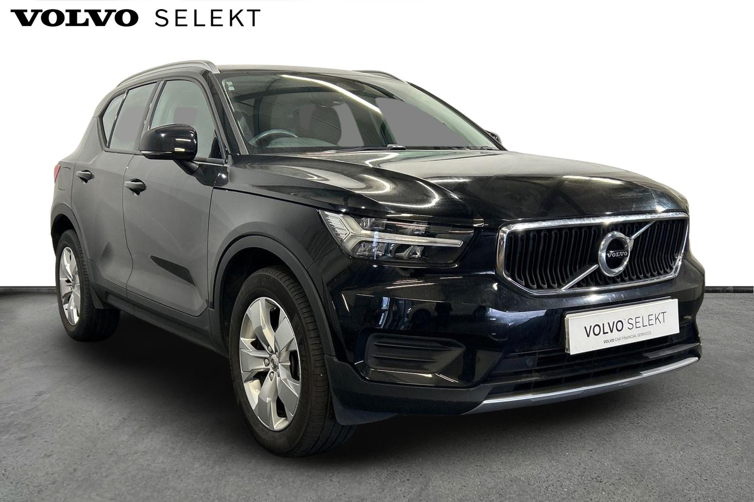 Main listing image - Volvo XC40