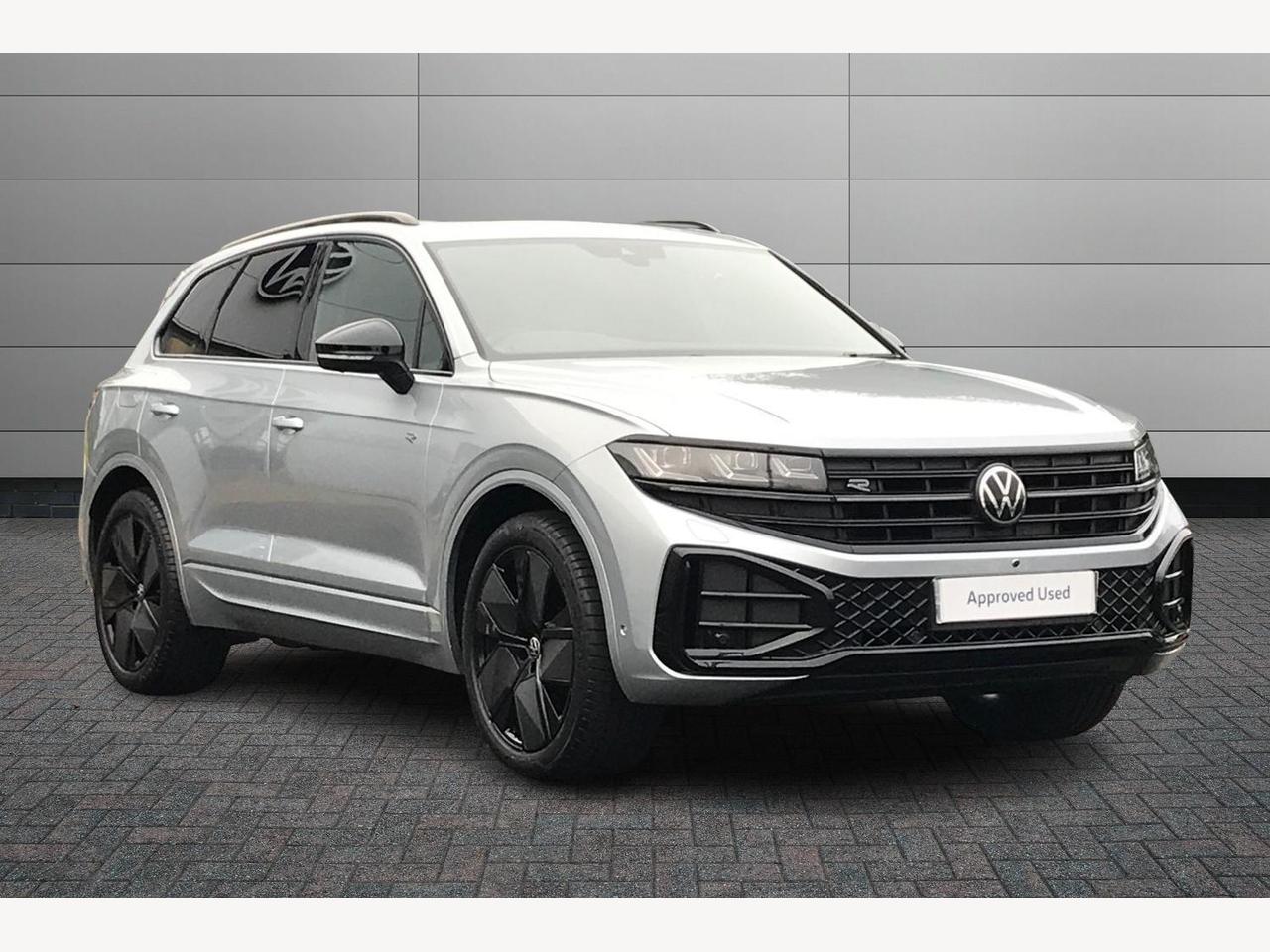 Main listing image - Volkswagen Touareg