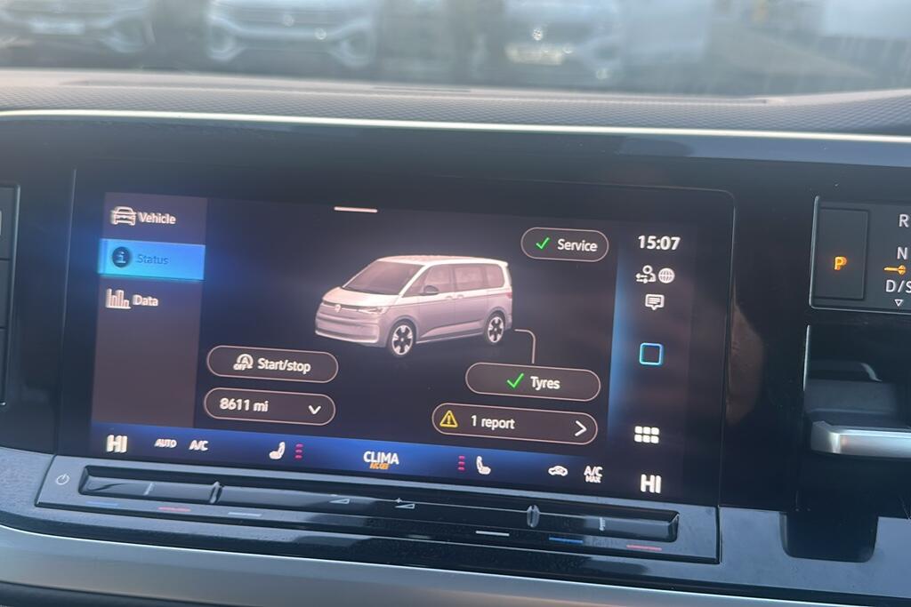 Main listing image - Volkswagen Multivan