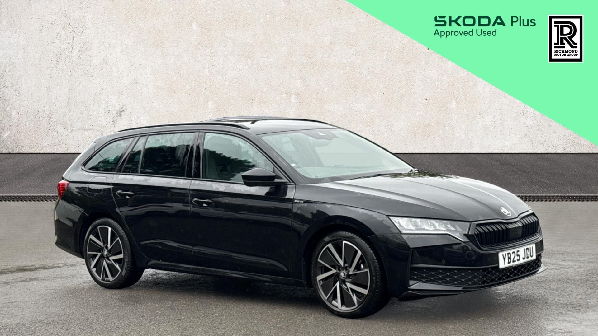 Main listing image - Skoda Octavia Estate