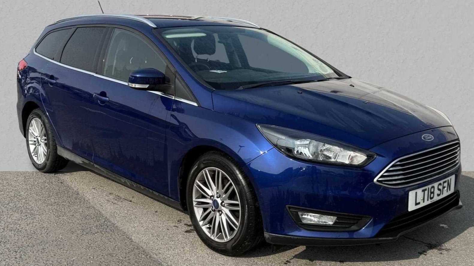Main listing image - Ford Focus Estate