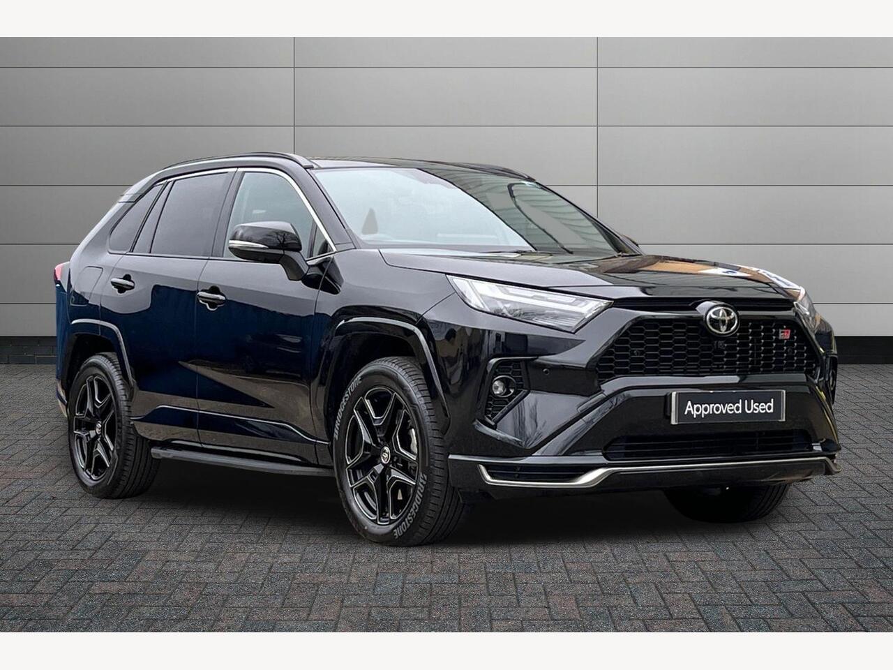 Main listing image - Toyota RAV4