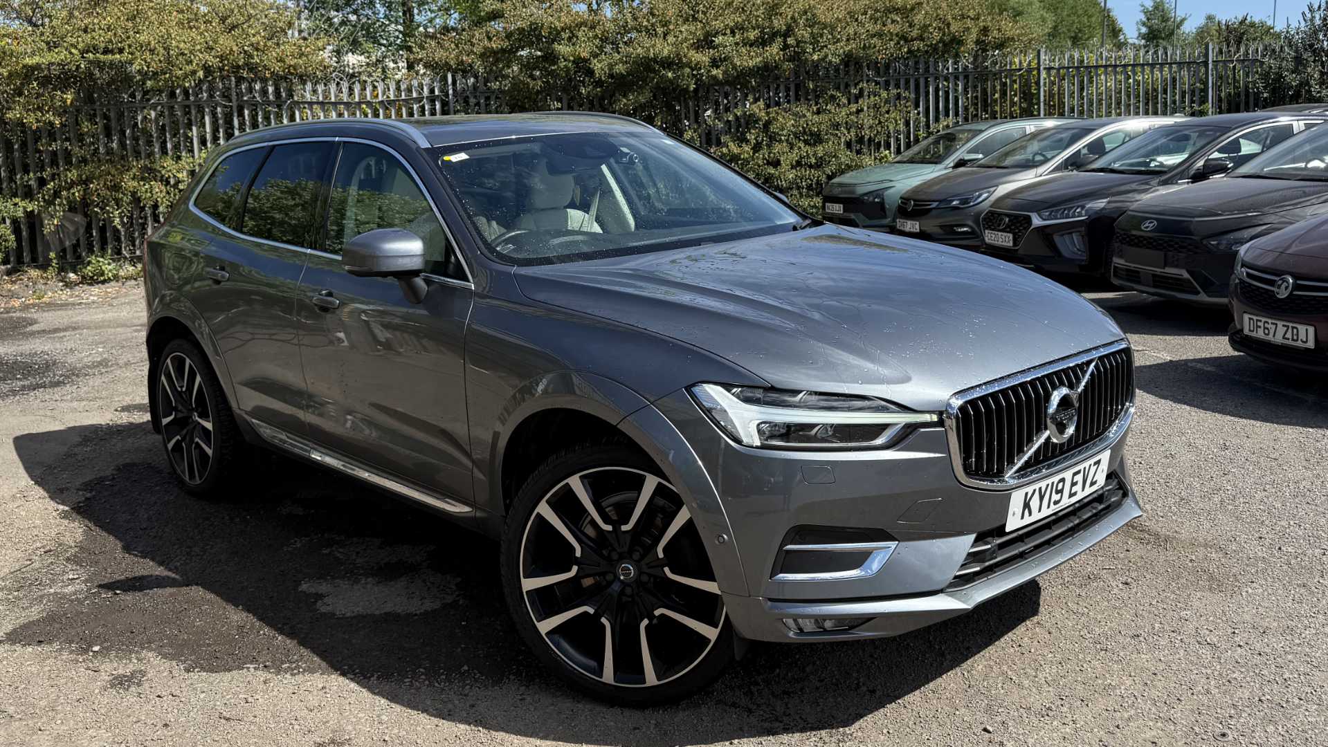 Main listing image - Volvo XC60