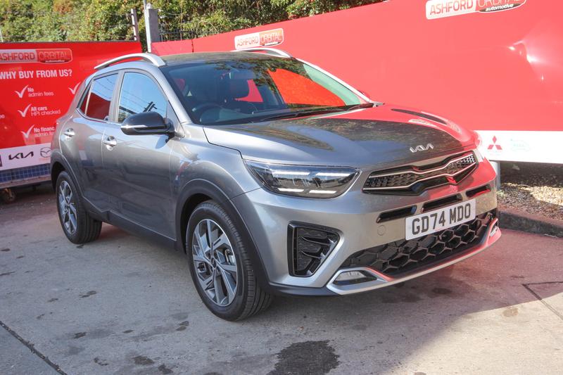 Main listing image - Kia Stonic