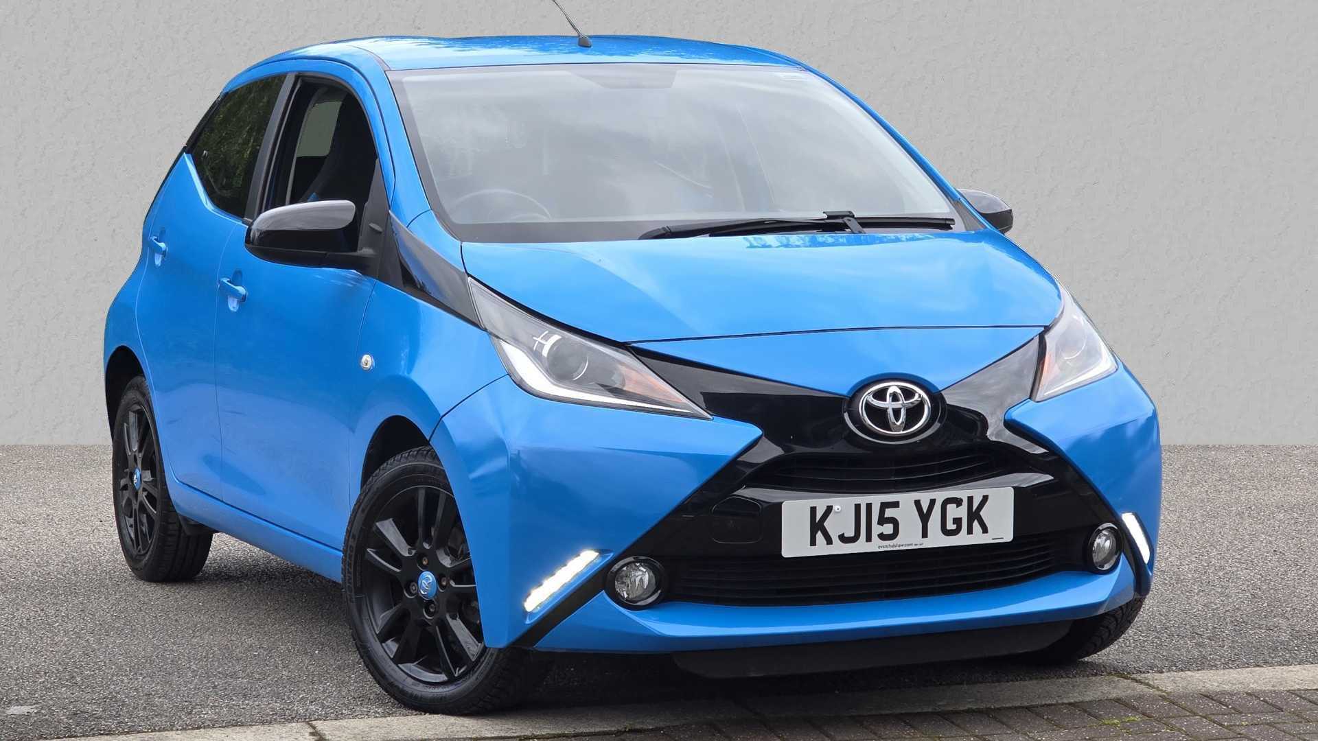 Main listing image - Toyota Aygo