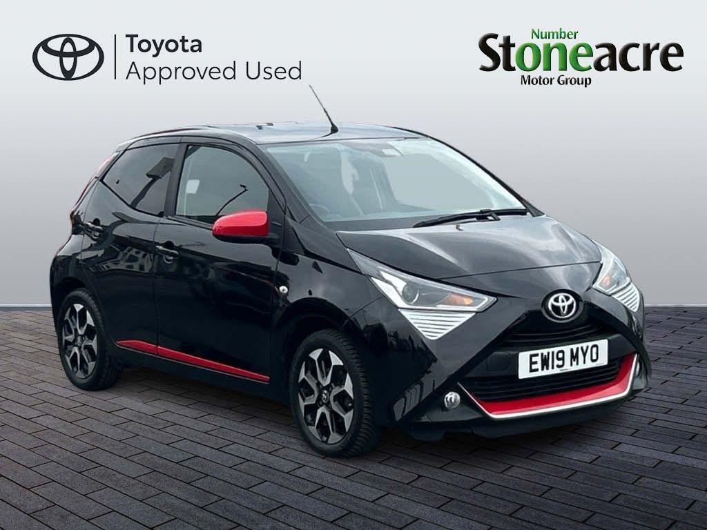 Main listing image - Toyota Aygo