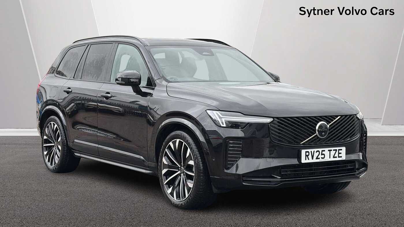 Main listing image - Volvo XC90