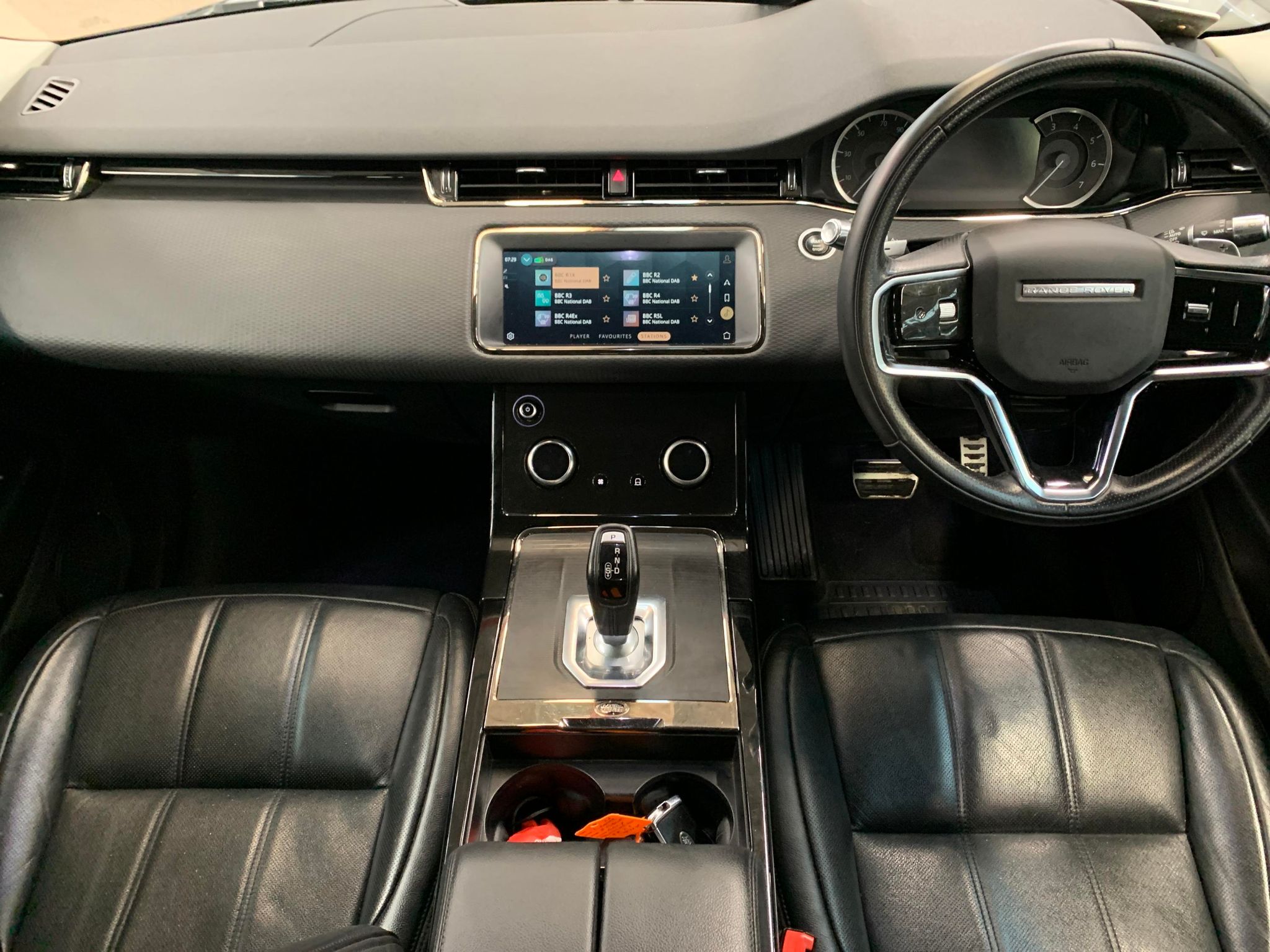 Main listing image - Land Rover Range Rover Evoque