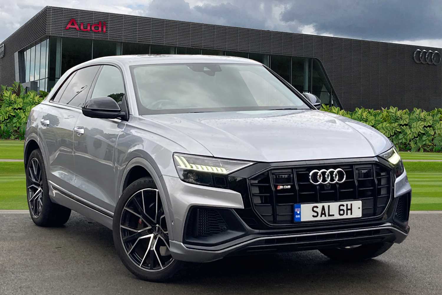 Main listing image - Audi SQ8