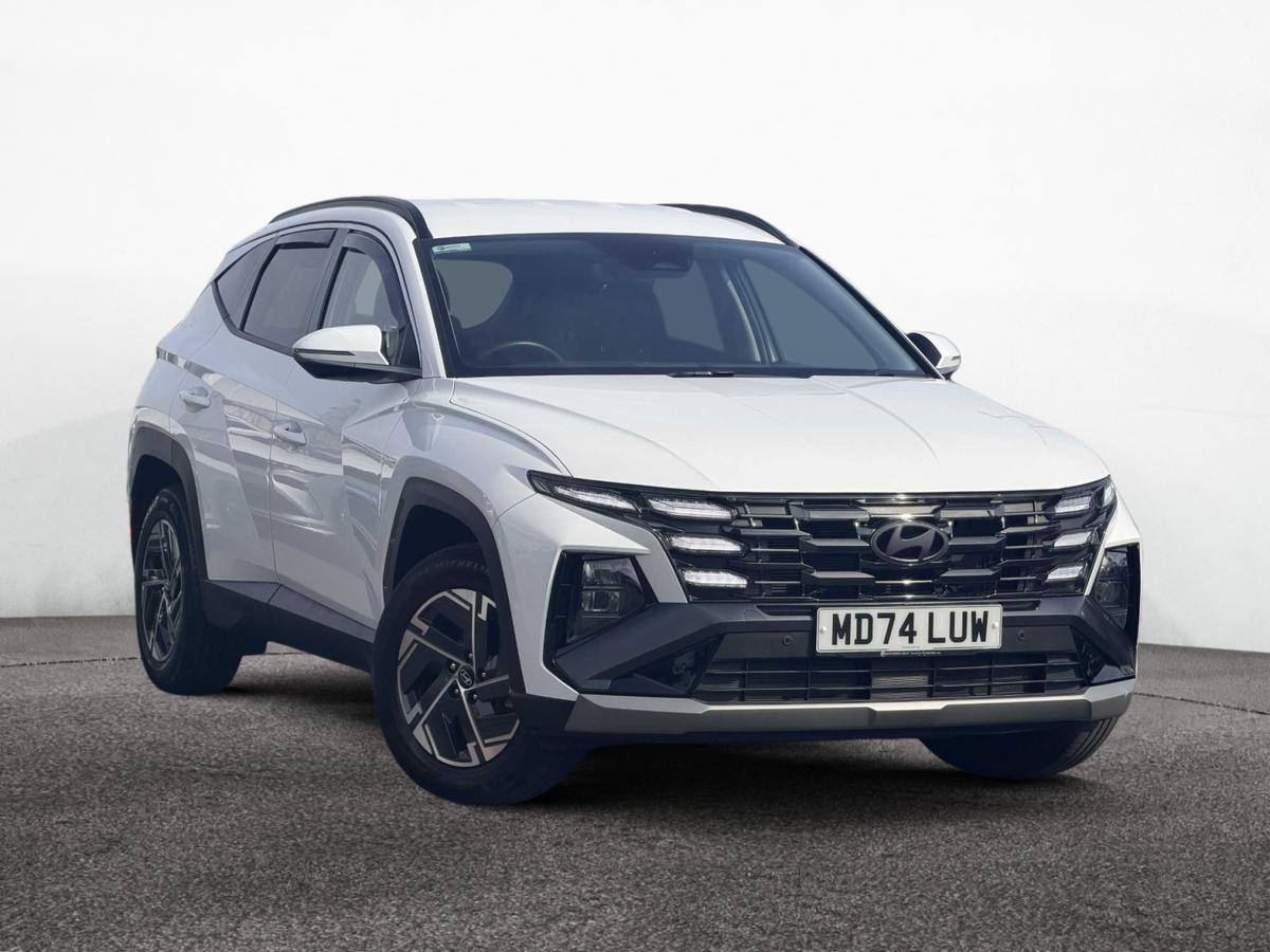 Main listing image - Hyundai Tucson