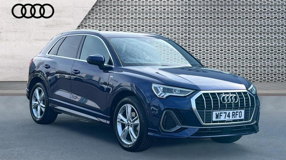 Main listing image - Audi Q3