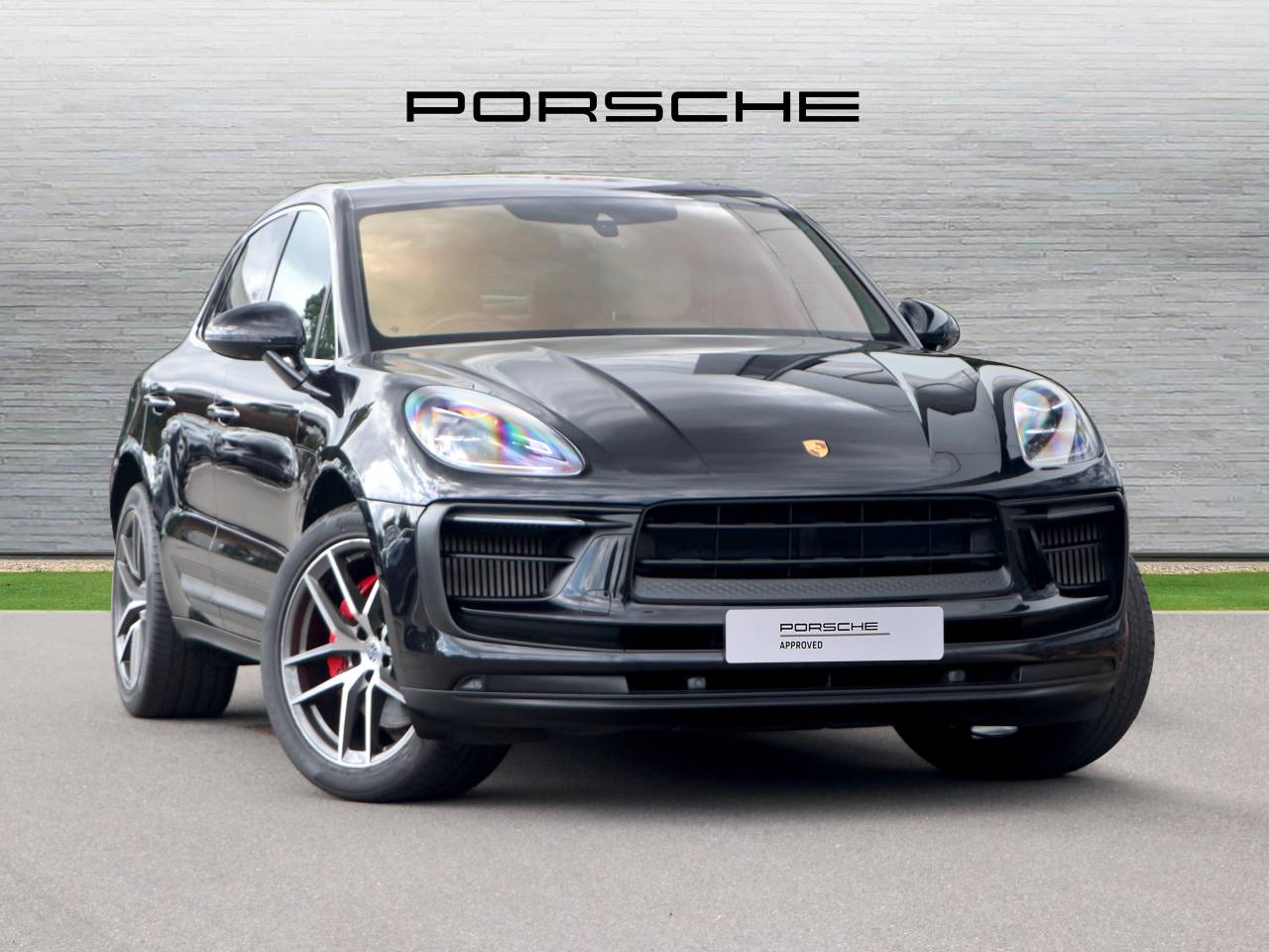 Main listing image - Porsche Macan