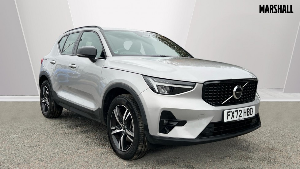 Main listing image - Volvo XC40