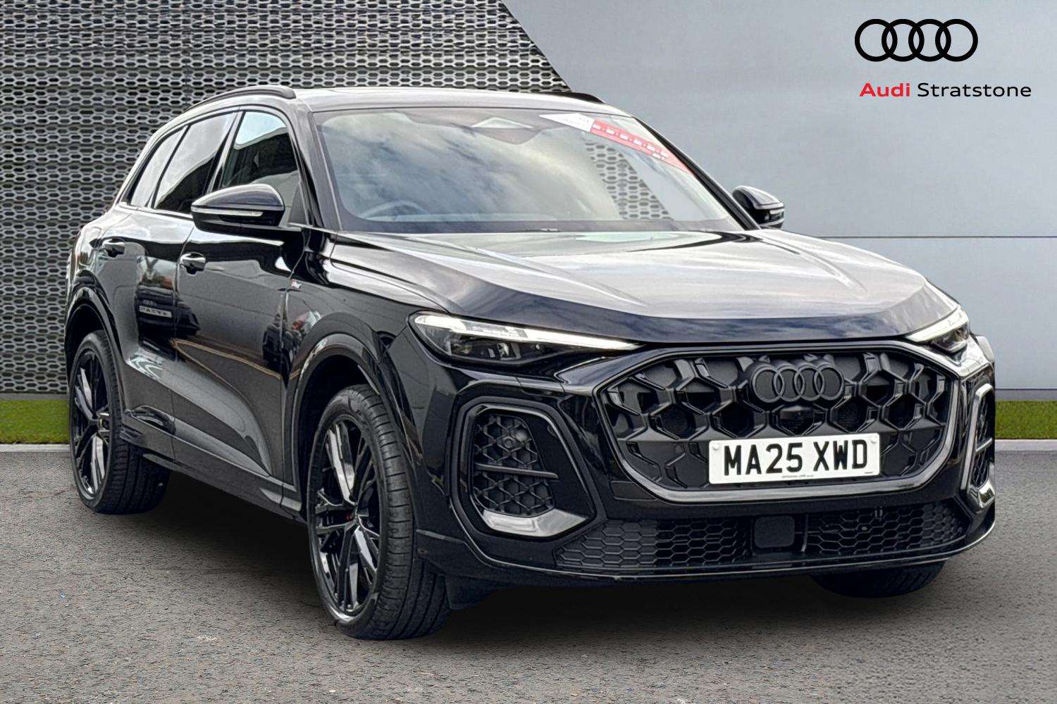 Main listing image - Audi Q5