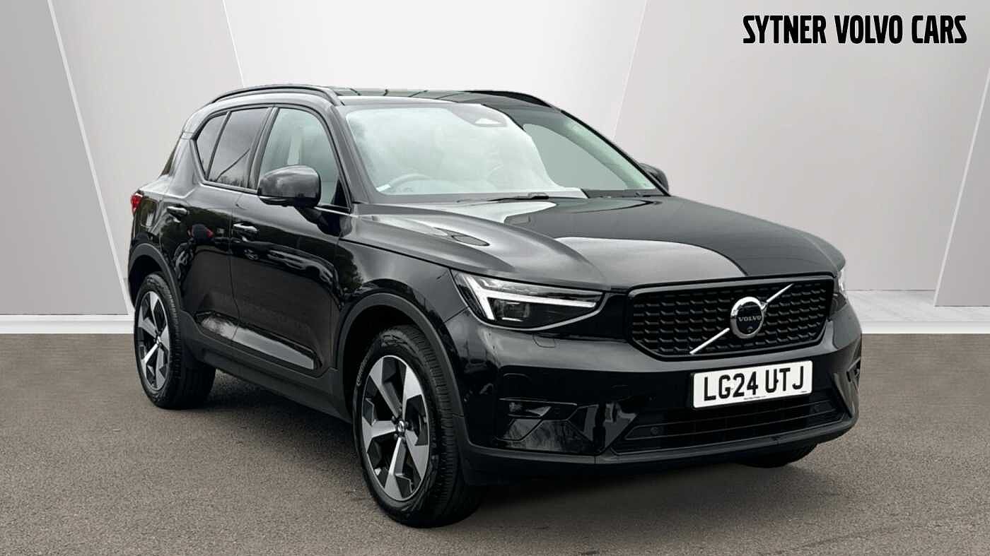 Main listing image - Volvo XC40