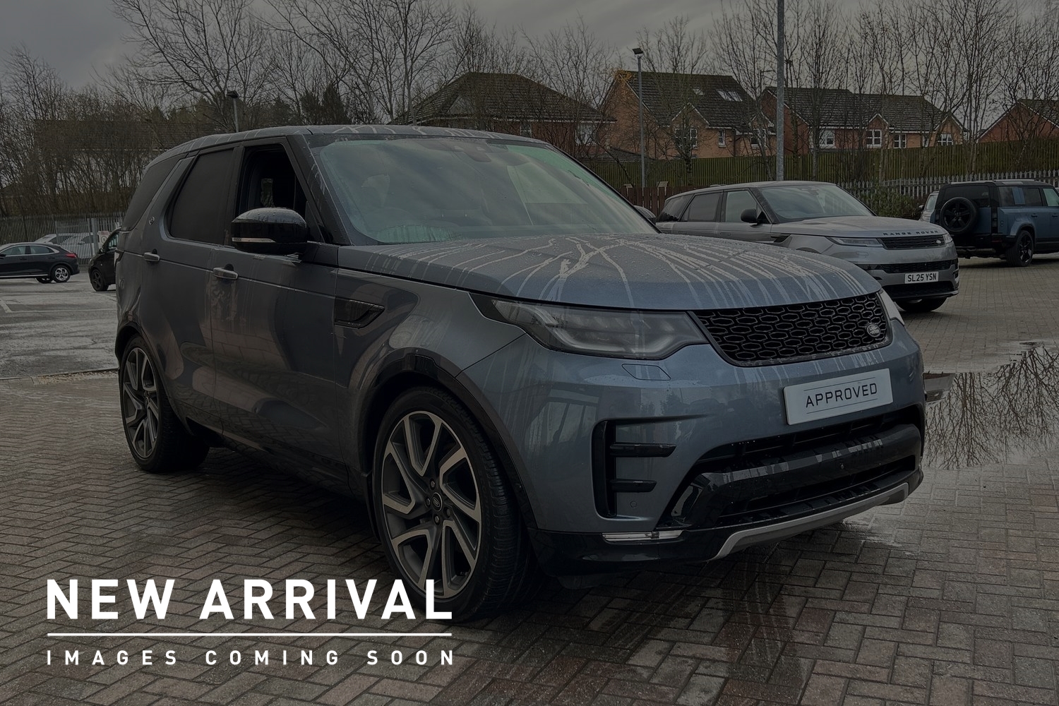 Main listing image - Land Rover Discovery