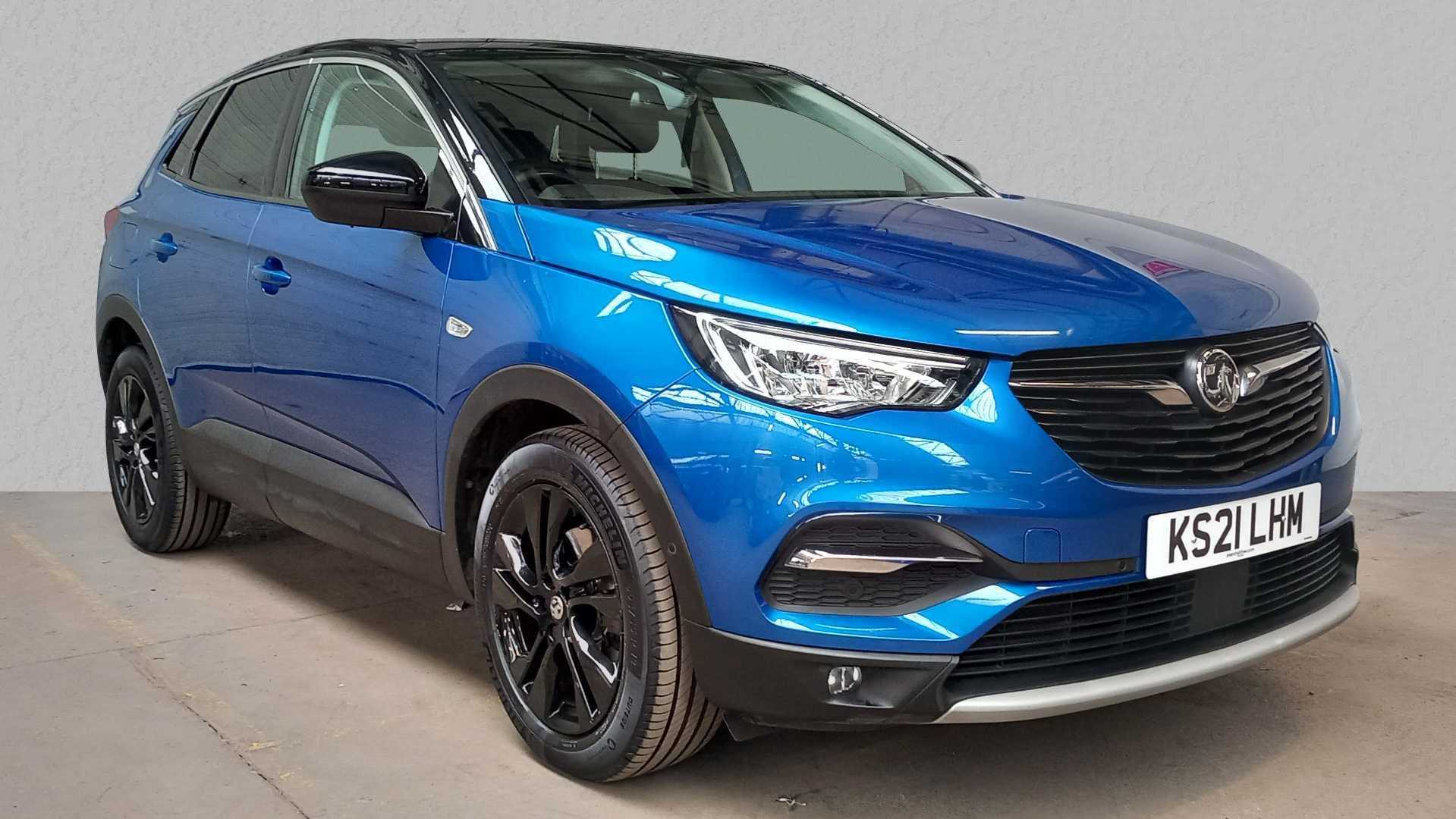 Main listing image - Vauxhall Grandland X