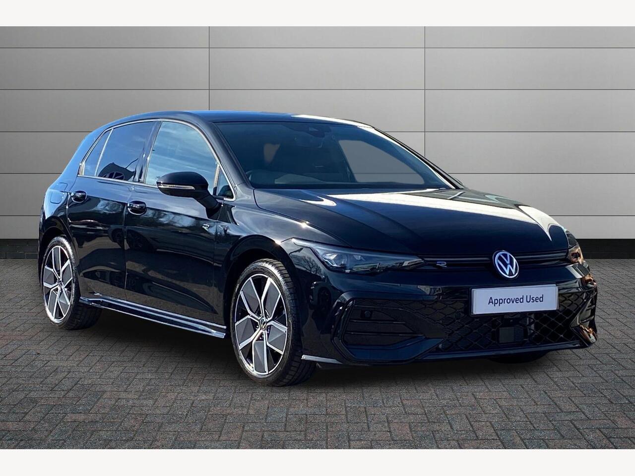 Main listing image - Volkswagen Golf