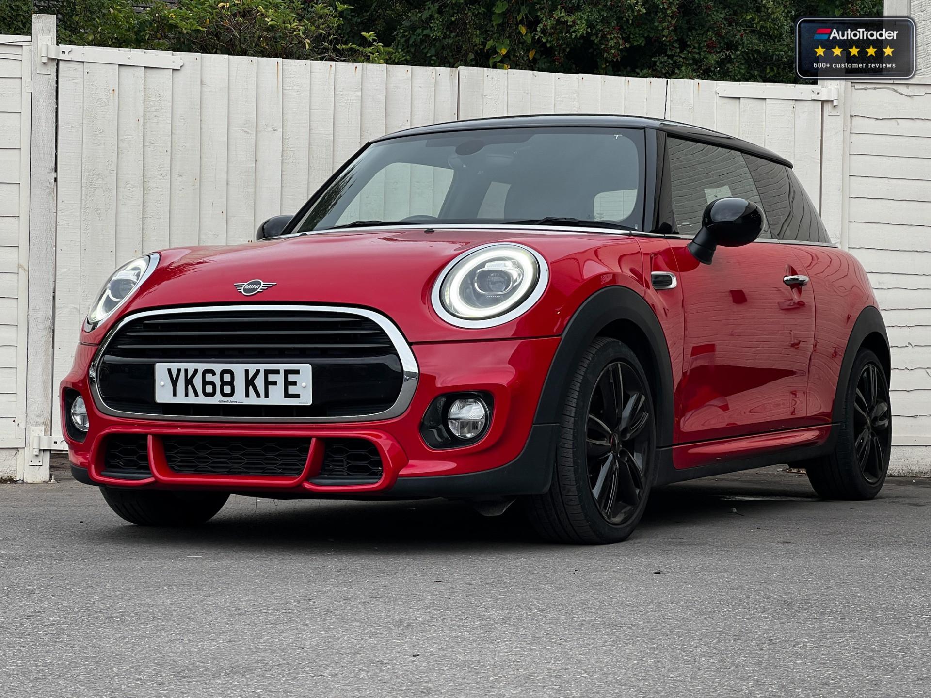 Main listing image - MINI Hatchback