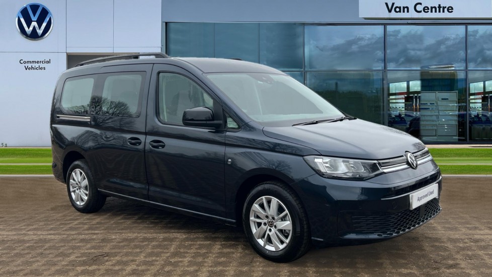 Main listing image - Volkswagen Caddy Maxi