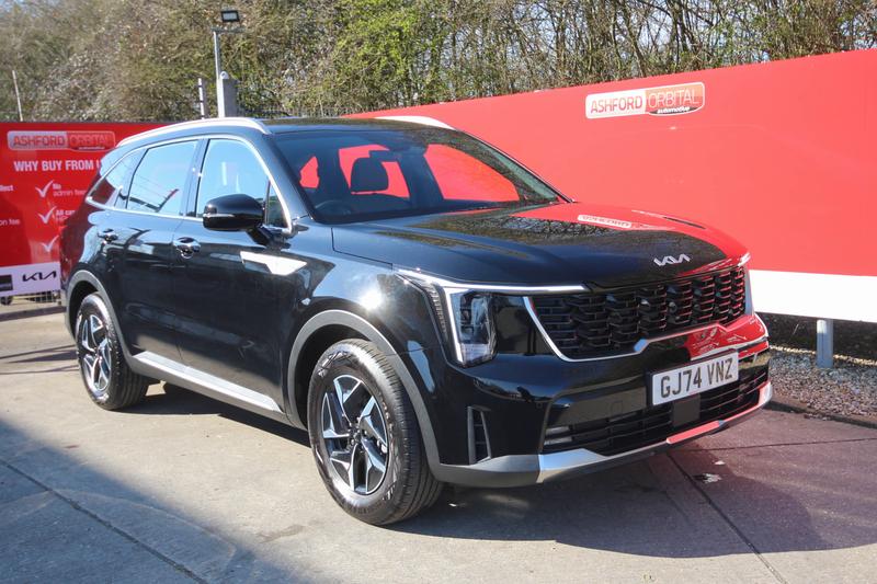 Main listing image - Kia Sorento