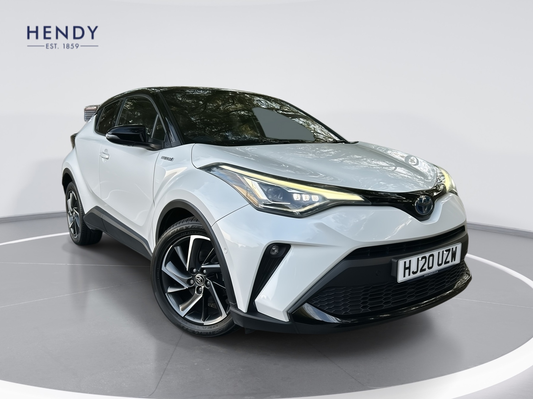 Main listing image - Toyota C-HR