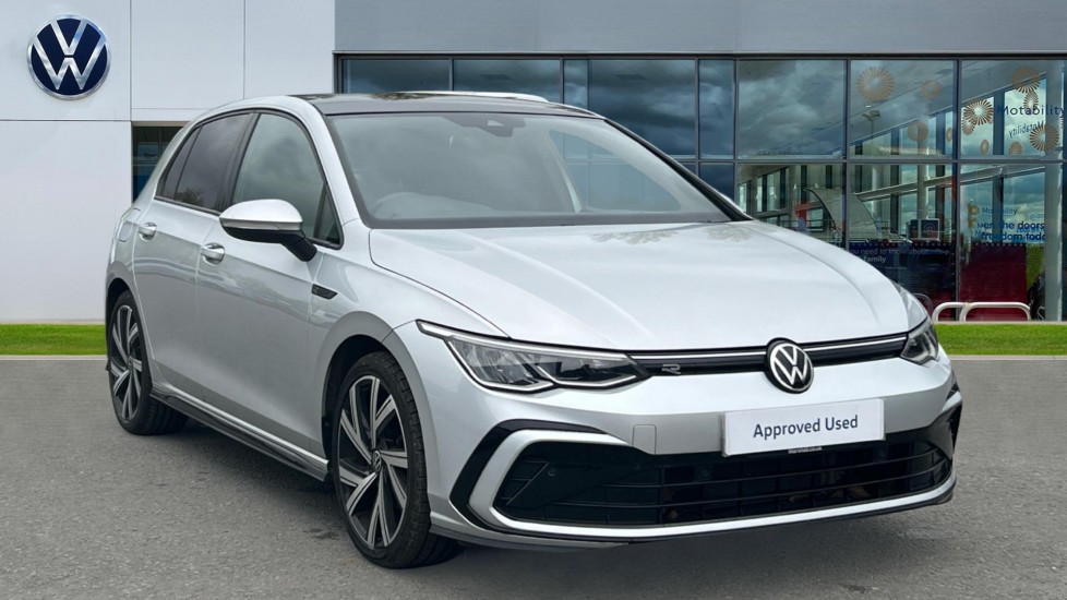 Main listing image - Volkswagen Golf