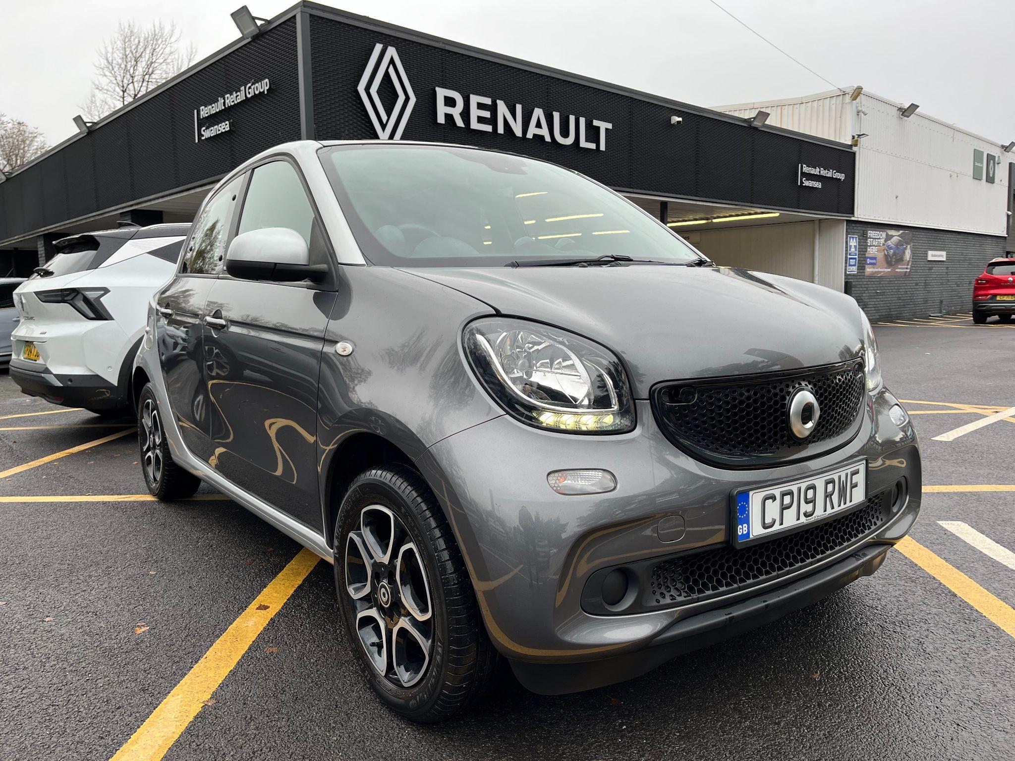 Main listing image - Smart Forfour