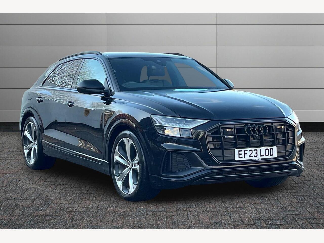 Main listing image - Audi Q8