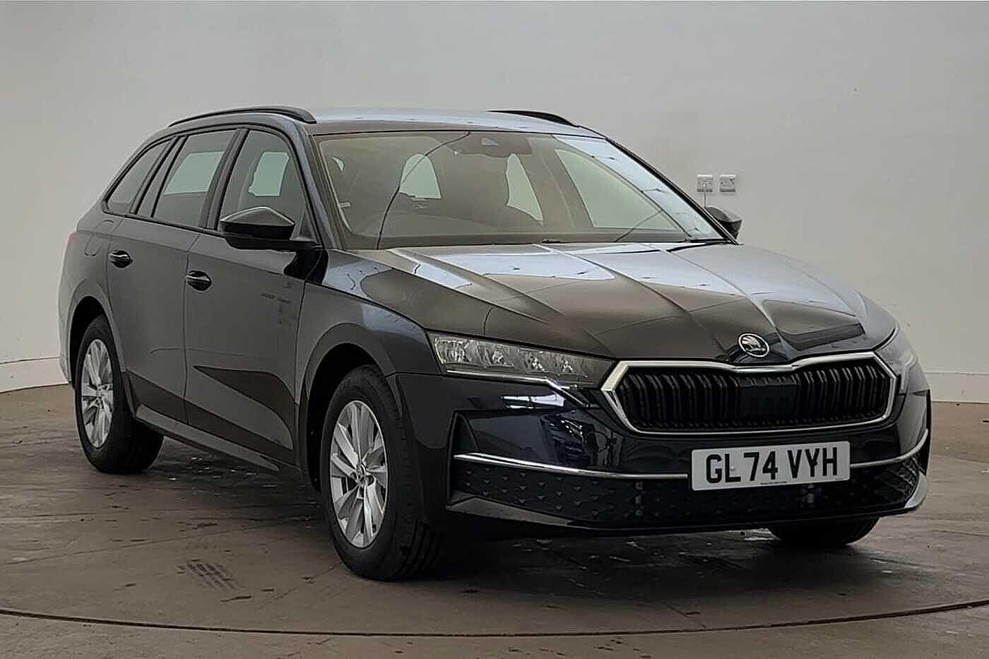 Main listing image - Skoda Octavia Estate