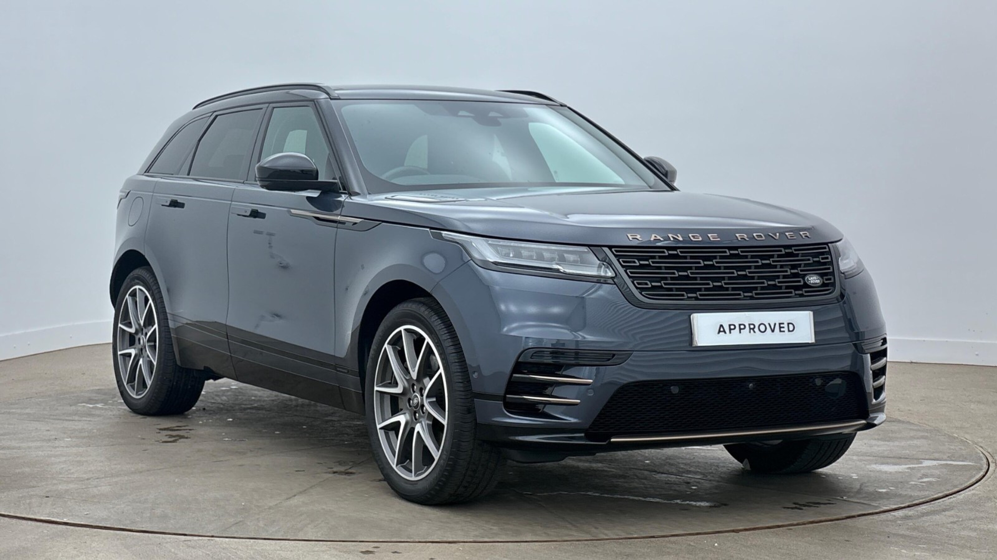 Main listing image - Land Rover Range Rover Velar