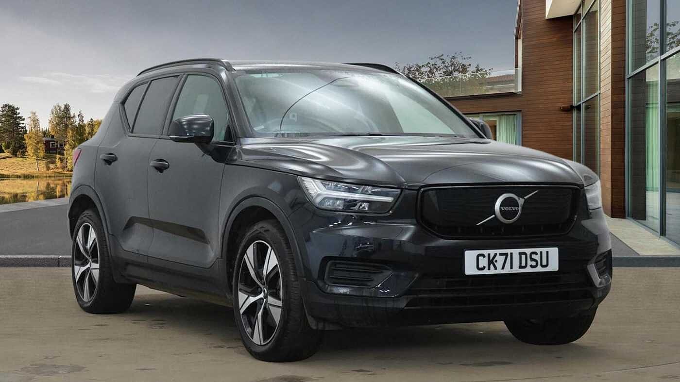 Main listing image - Volvo XC40 Recharge