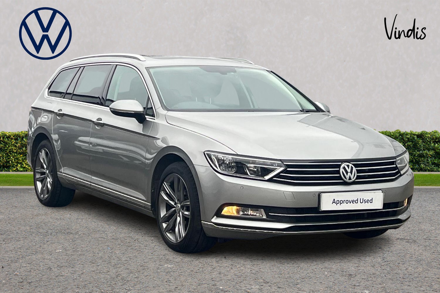 Main listing image - Volkswagen Passat Estate