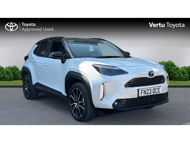 Main listing image - Toyota Yaris Cross