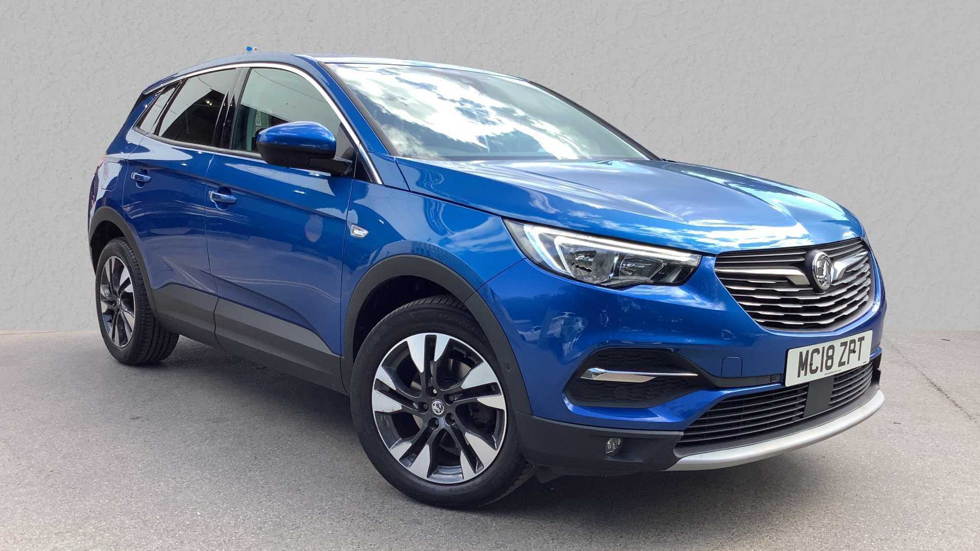 Main listing image - Vauxhall Grandland X