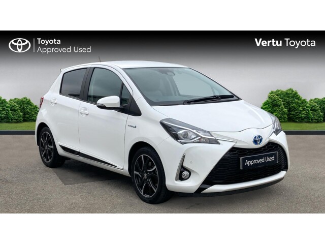 Main listing image - Toyota Yaris