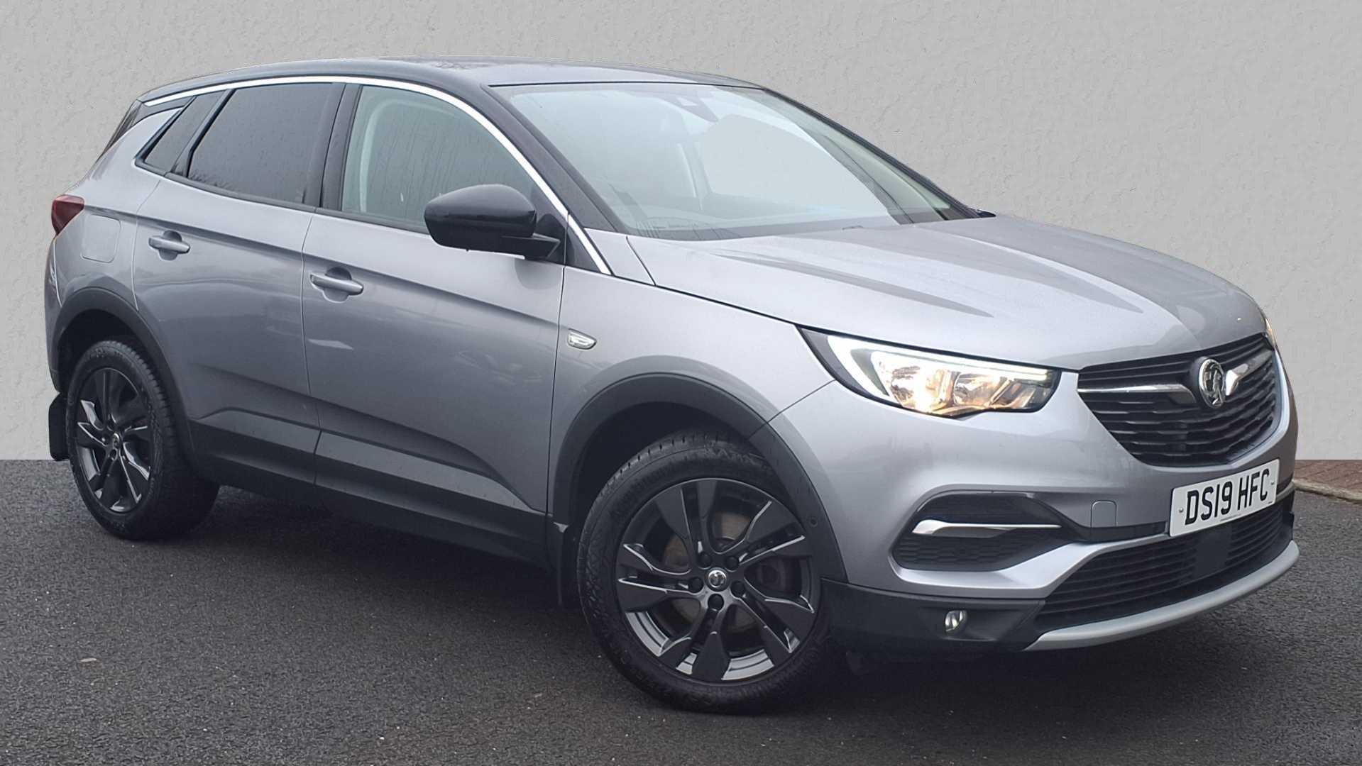 Main listing image - Vauxhall Grandland X