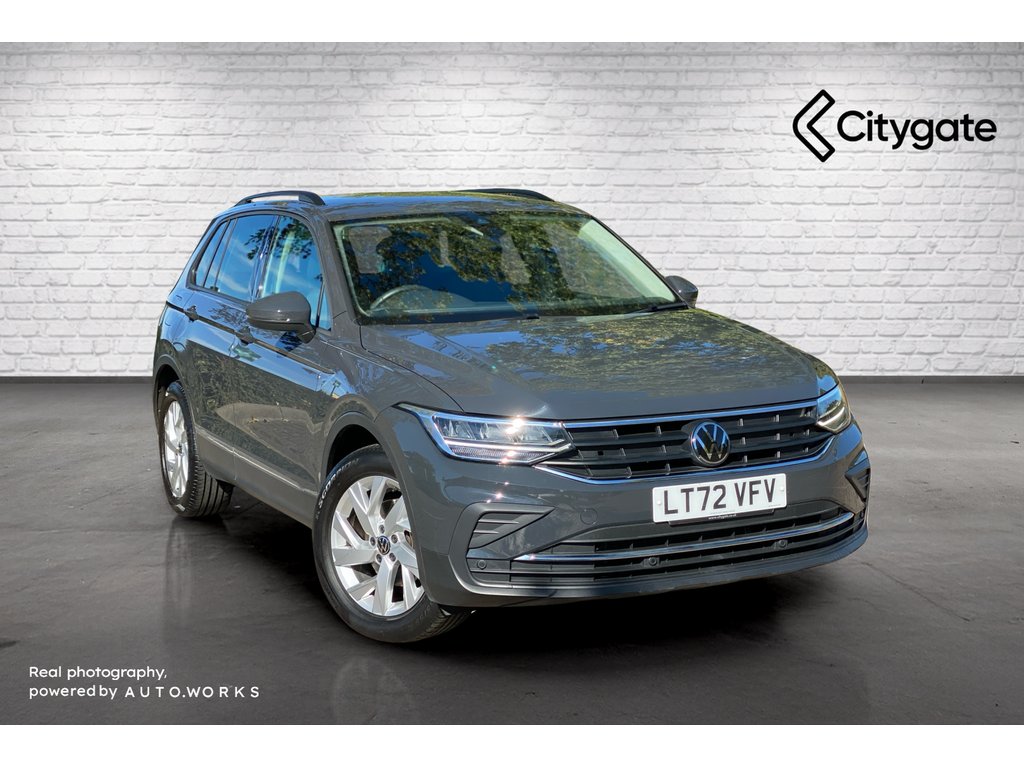 Main listing image - Volkswagen Tiguan