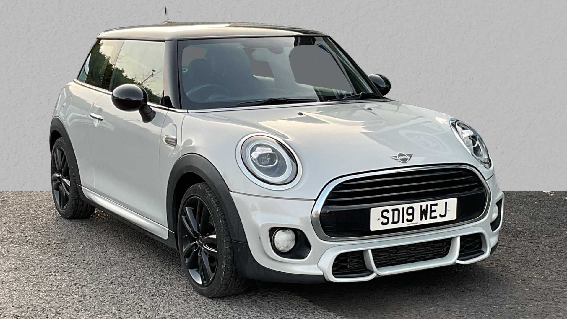 Main listing image - MINI Hatchback