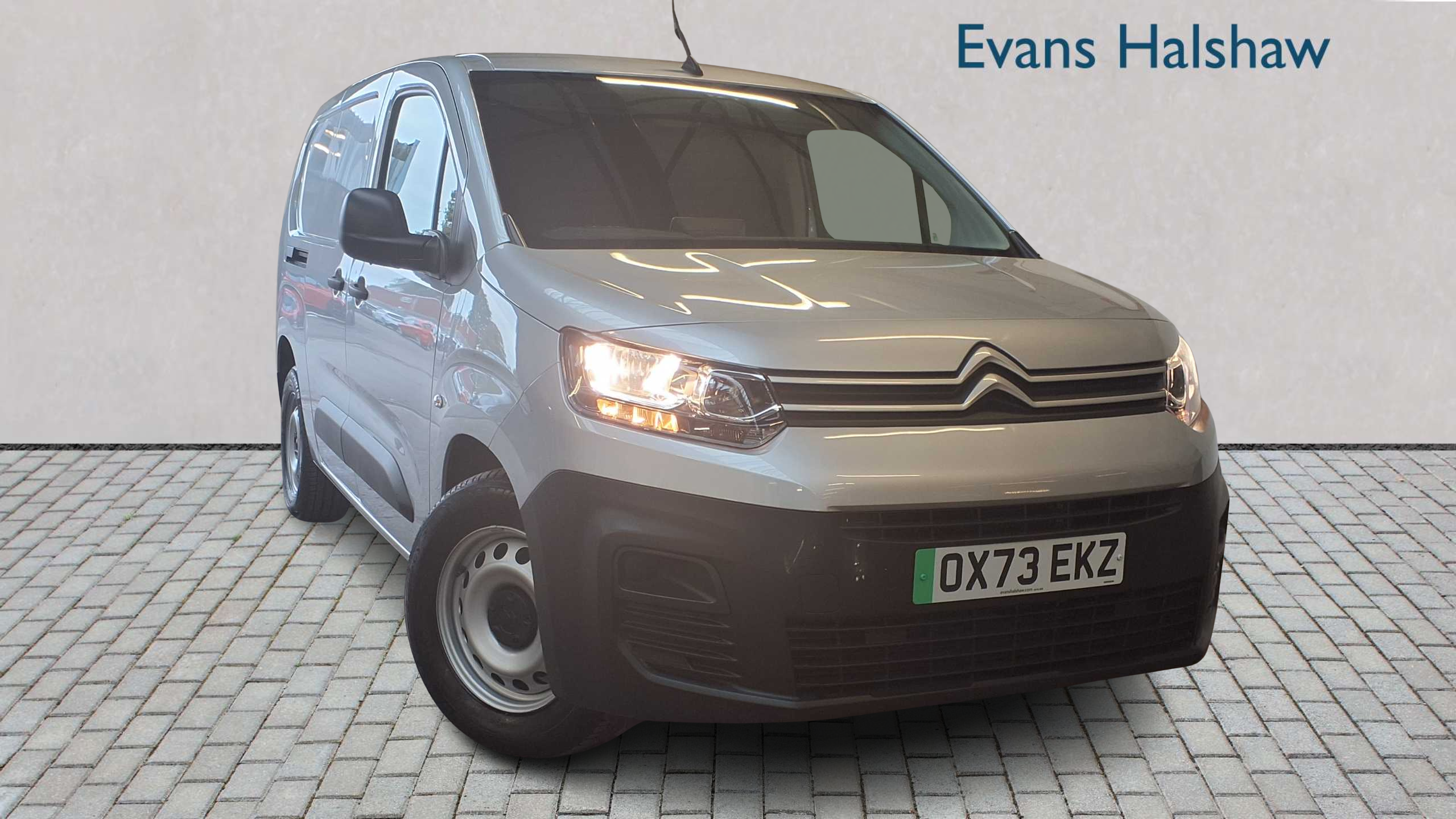 Main listing image - Citroen e-Berlingo