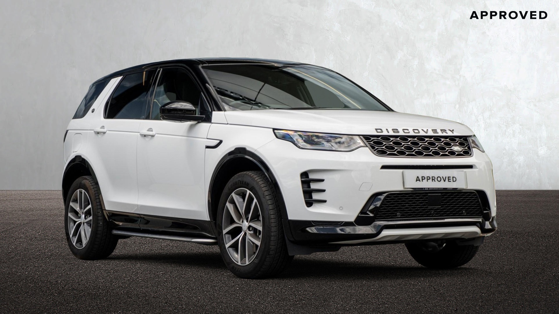 Main listing image - Land Rover Discovery Sport