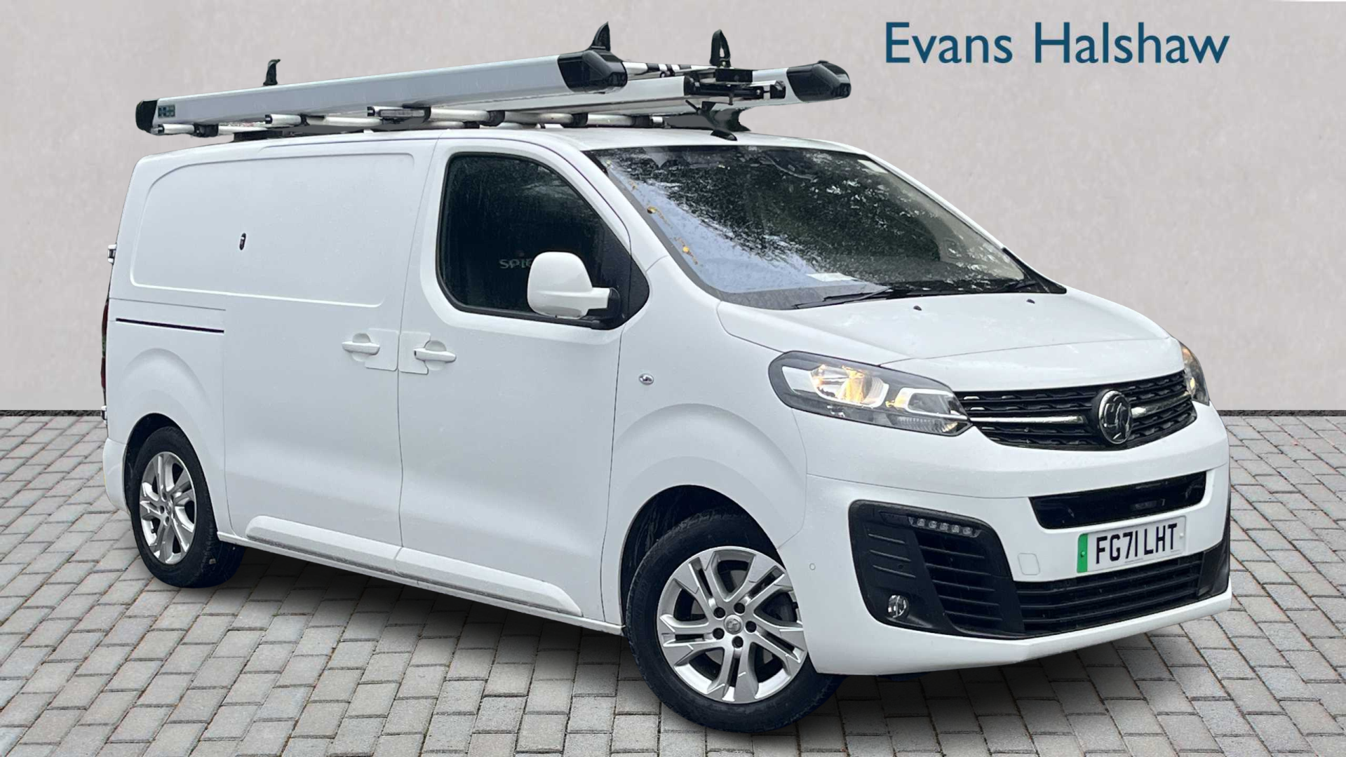 Main listing image - Vauxhall Vivaro-e